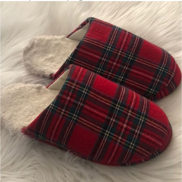 Christmas Plaid Slippers - Picture 1 of 4